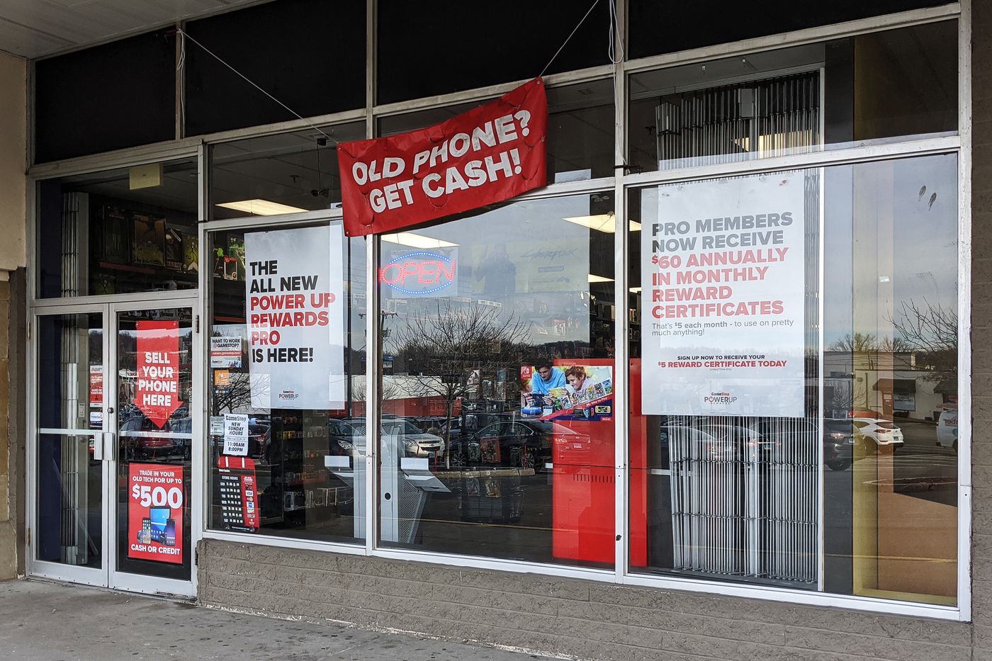 GameStop cerrará todas las tiendas de California indefinidamente